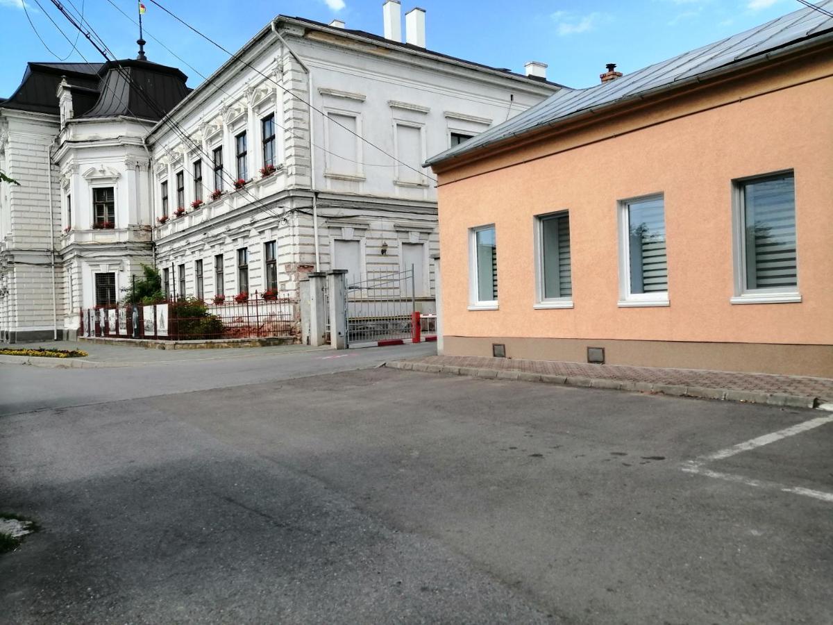 Ferienwohnung Violet House Turda Exterior foto