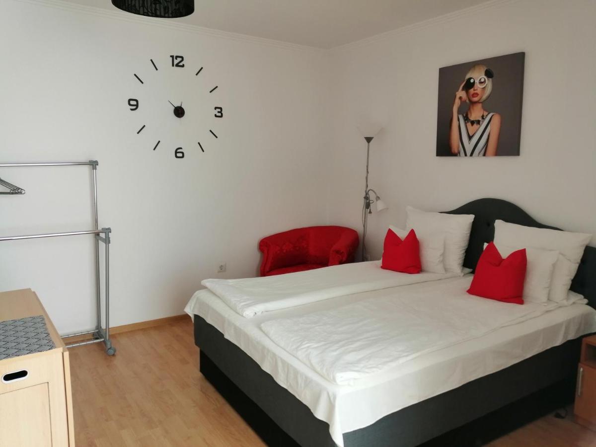 Ferienwohnung Violet House Turda Exterior foto