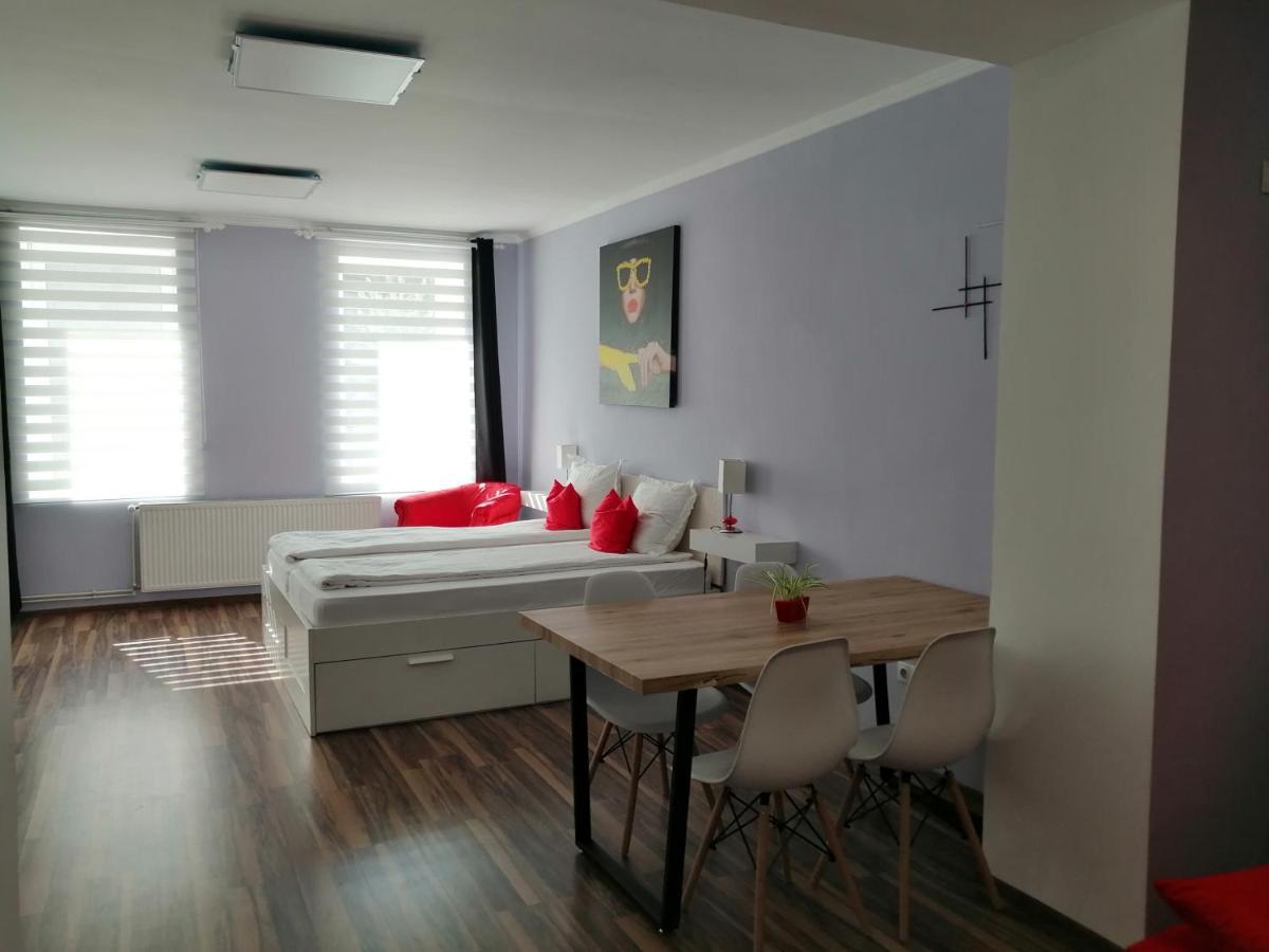 Ferienwohnung Violet House Turda Exterior foto